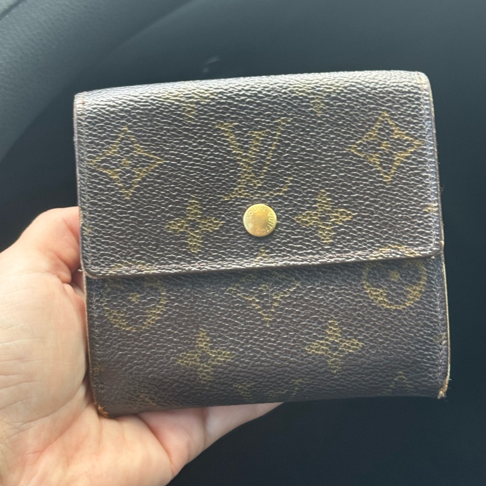 Authentic Louis Vuitton monogram wallet